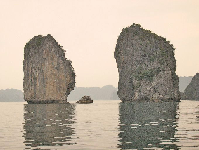 Bai d Along